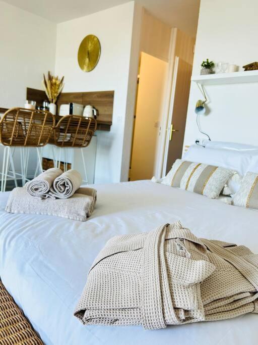 Studio Chic & Cosy Vue Mer, Clim, Parking لا غراند موت المظهر الخارجي الصورة